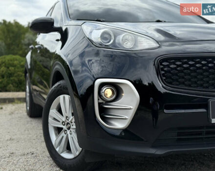 Черный Киа Sportage, объемом двигателя 1.69 л и пробегом 282 тыс. км за 14999 $, фото 7 на Automoto.ua