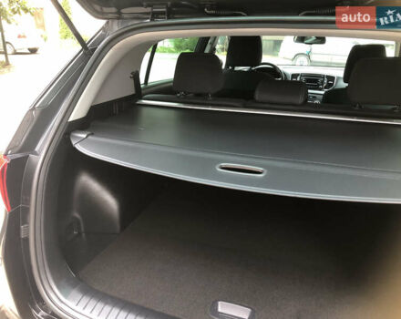 Чорний Кіа Sportage, об'ємом двигуна 2 л та пробігом 39 тис. км за 17800 $, фото 45 на Automoto.ua