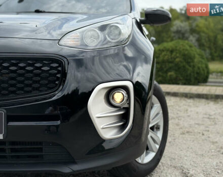 Черный Киа Sportage, объемом двигателя 1.69 л и пробегом 282 тыс. км за 14999 $, фото 8 на Automoto.ua