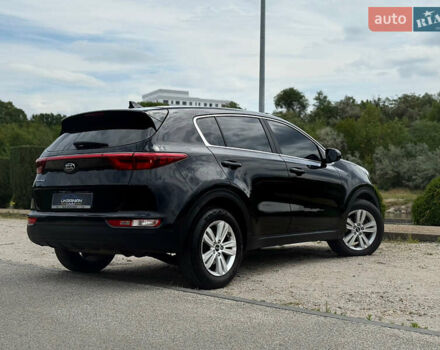 Черный Киа Sportage, объемом двигателя 1.69 л и пробегом 282 тыс. км за 14999 $, фото 14 на Automoto.ua