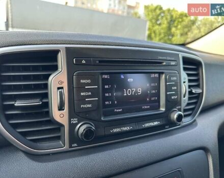 Чорний Кіа Sportage, об'ємом двигуна 2.4 л та пробігом 160 тис. км за 15000 $, фото 40 на Automoto.ua