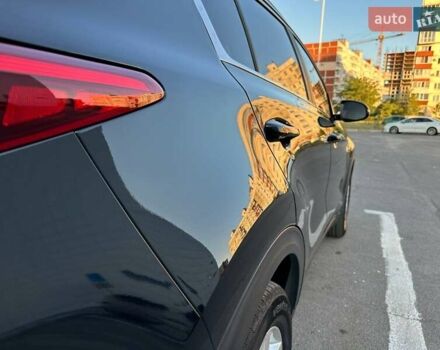 Черный Киа Sportage, объемом двигателя 2 л и пробегом 194 тыс. км за 17800 $, фото 6 на Automoto.ua