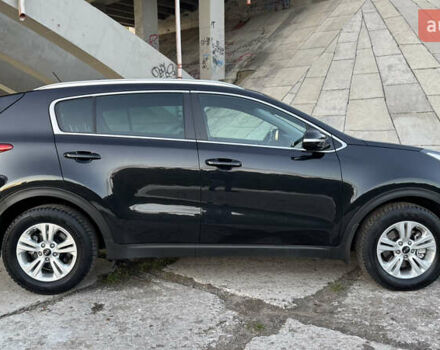 Чорний Кіа Sportage, об'ємом двигуна 1.69 л та пробігом 80 тис. км за 18500 $, фото 31 на Automoto.ua