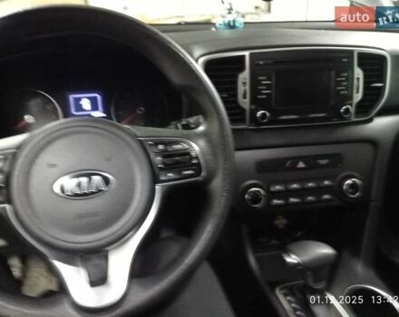 Черный Киа Sportage, объемом двигателя 2.36 л и пробегом 85 тыс. км за 13000 $, фото 13 на Automoto.ua