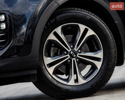 Черный Киа Sportage, объемом двигателя 1.6 л и пробегом 68 тыс. км за 16900 $, фото 14 на Automoto.ua