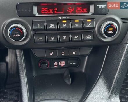 Чорний Кіа Sportage, об'ємом двигуна 1.69 л та пробігом 104 тис. км за 17300 $, фото 26 на Automoto.ua