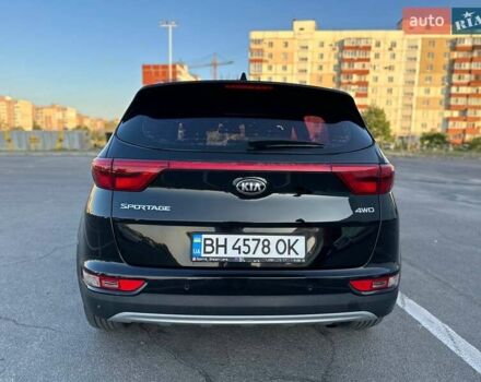 Черный Киа Sportage, объемом двигателя 2 л и пробегом 194 тыс. км за 17800 $, фото 4 на Automoto.ua