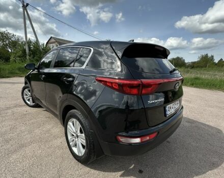 Черный Киа Sportage, объемом двигателя 0.24 л и пробегом 250 тыс. км за 15500 $, фото 2 на Automoto.ua