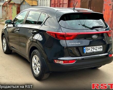 Черный Киа Sportage, объемом двигателя 1.7 л и пробегом 74 тыс. км за 18300 $, фото 6 на Automoto.ua