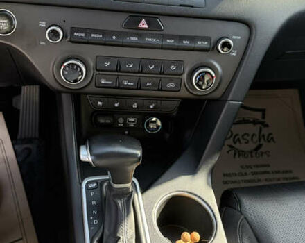 Черный Киа Sportage, объемом двигателя 2 л и пробегом 170 тыс. км за 18500 $, фото 7 на Automoto.ua