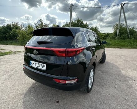 Чорний Кіа Sportage, об'ємом двигуна 0.24 л та пробігом 250 тис. км за 15500 $, фото 1 на Automoto.ua