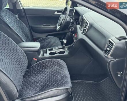 Чорний Кіа Sportage, об'ємом двигуна 1.69 л та пробігом 104 тис. км за 17300 $, фото 30 на Automoto.ua