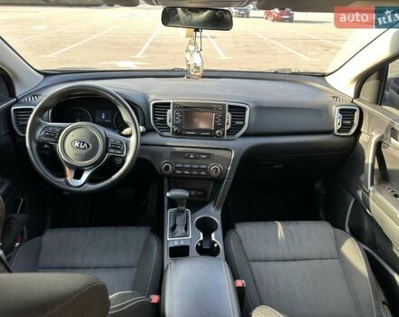 Чорний Кіа Sportage, об'ємом двигуна 2.4 л та пробігом 160 тис. км за 15000 $, фото 36 на Automoto.ua