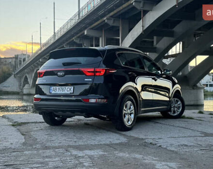 Чорний Кіа Sportage, об'ємом двигуна 1.69 л та пробігом 80 тис. км за 18500 $, фото 5 на Automoto.ua