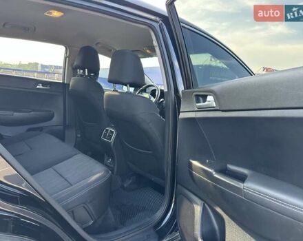 Чорний Кіа Sportage, об'ємом двигуна 2.4 л та пробігом 160 тис. км за 15000 $, фото 30 на Automoto.ua