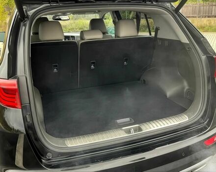 Черный Киа Sportage, объемом двигателя 2 л и пробегом 61 тыс. км за 7000 $, фото 14 на Automoto.ua