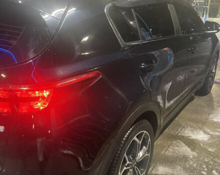 Чорний Кіа Sportage, об'ємом двигуна 1.69 л та пробігом 165 тис. км за 18000 $, фото 4 на Automoto.ua