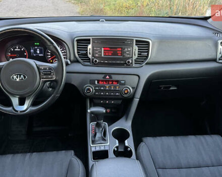 Чорний Кіа Sportage, об'ємом двигуна 1.69 л та пробігом 80 тис. км за 18500 $, фото 59 на Automoto.ua