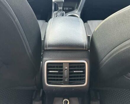 Чорний Кіа Sportage, об'ємом двигуна 2.4 л та пробігом 160 тис. км за 15000 $, фото 44 на Automoto.ua