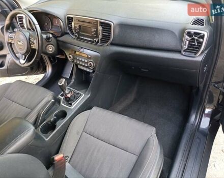 Чорний Кіа Sportage, об'ємом двигуна 1.69 л та пробігом 172 тис. км за 13950 $, фото 27 на Automoto.ua