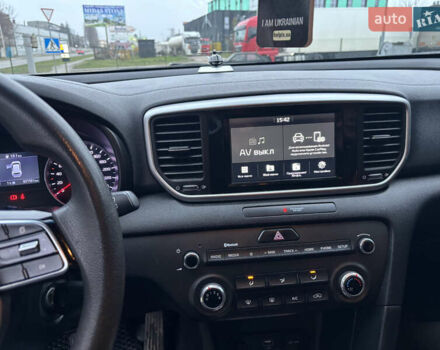 Чорний Кіа Sportage, об'ємом двигуна 1.6 л та пробігом 89 тис. км за 17500 $, фото 16 на Automoto.ua