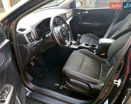 Чорний Кіа Sportage, об'ємом двигуна 1.69 л та пробігом 172 тис. км за 13950 $, фото 20 на Automoto.ua