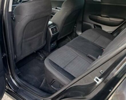 Черный Киа Sportage, объемом двигателя 2.4 л и пробегом 138 тыс. км за 15850 $, фото 7 на Automoto.ua