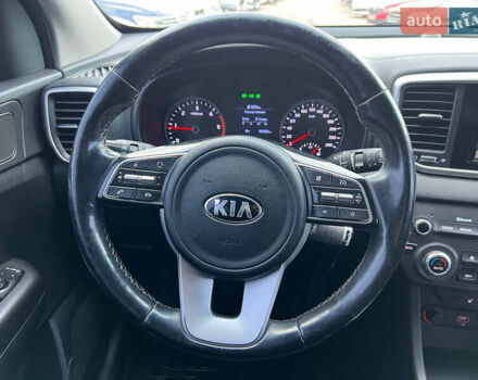 Черный Киа Sportage, объемом двигателя 1.6 л и пробегом 98 тыс. км за 14999 $, фото 18 на Automoto.ua