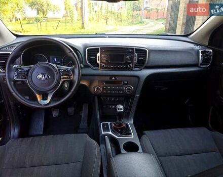 Чорний Кіа Sportage, об'ємом двигуна 1.69 л та пробігом 172 тис. км за 13950 $, фото 39 на Automoto.ua