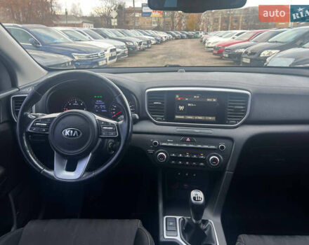 Черный Киа Sportage, объемом двигателя 1.6 л и пробегом 98 тыс. км за 14999 $, фото 11 на Automoto.ua