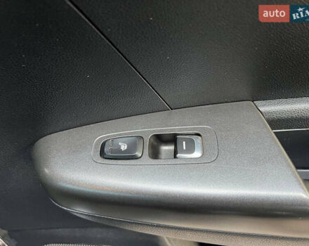 Черный Киа Sportage, объемом двигателя 1.6 л и пробегом 98 тыс. км за 14999 $, фото 12 на Automoto.ua