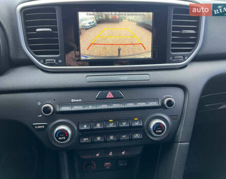 Черный Киа Sportage, объемом двигателя 1.6 л и пробегом 98 тыс. км за 14999 $, фото 16 на Automoto.ua