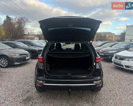 Черный Киа Sportage, объемом двигателя 1.6 л и пробегом 98 тыс. км за 14999 $, фото 7 на Automoto.ua