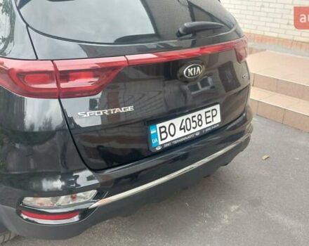 Черный Киа Sportage, объемом двигателя 1.6 л и пробегом 119 тыс. км за 19300 $, фото 3 на Automoto.ua