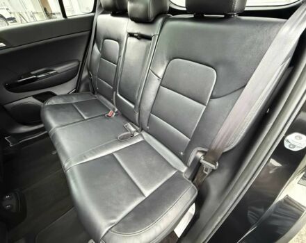 Черный Киа Sportage, объемом двигателя 2.4 л и пробегом 45 тыс. км за 11100 $, фото 11 на Automoto.ua