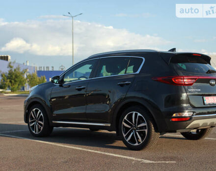 Черный Киа Sportage, объемом двигателя 1.6 л и пробегом 117 тыс. км за 22222 $, фото 13 на Automoto.ua