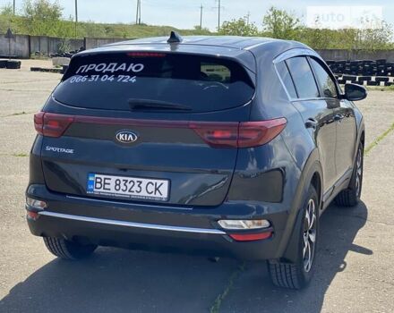 Чорний Кіа Sportage, об'ємом двигуна 1.6 л та пробігом 93 тис. км за 16300 $, фото 11 на Automoto.ua