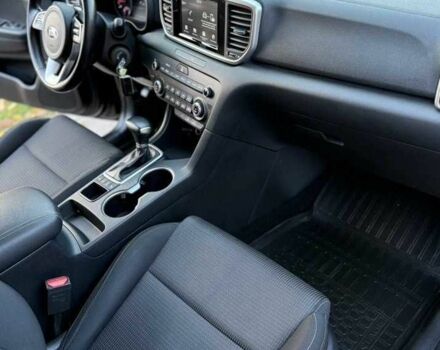 Черный Киа Sportage, объемом двигателя 2 л и пробегом 72 тыс. км за 11500 $, фото 21 на Automoto.ua