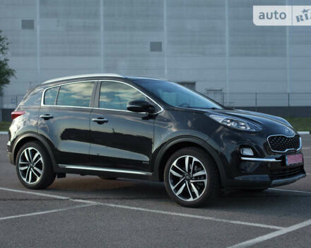 Черный Киа Sportage, объемом двигателя 1.6 л и пробегом 117 тыс. км за 22222 $, фото 1 на Automoto.ua