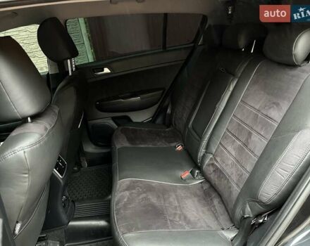 Черный Киа Sportage, объемом двигателя 1.59 л и пробегом 63 тыс. км за 19100 $, фото 21 на Automoto.ua