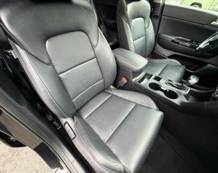 Черный Киа Sportage, объемом двигателя 2.4 л и пробегом 45 тыс. км за 11100 $, фото 6 на Automoto.ua
