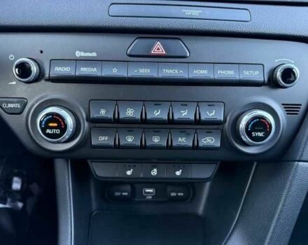 Черный Киа Sportage, объемом двигателя 2 л и пробегом 72 тыс. км за 11500 $, фото 14 на Automoto.ua