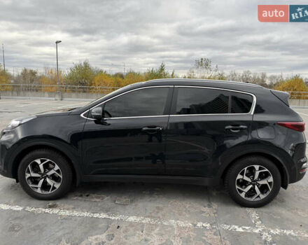 Чорний Кіа Sportage, об'ємом двигуна 1.6 л та пробігом 180 тис. км за 18500 $, фото 3 на Automoto.ua