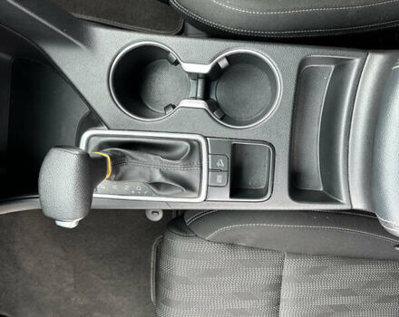 Черный Киа Sportage, объемом двигателя 2.36 л и пробегом 107 тыс. км за 18000 $, фото 19 на Automoto.ua