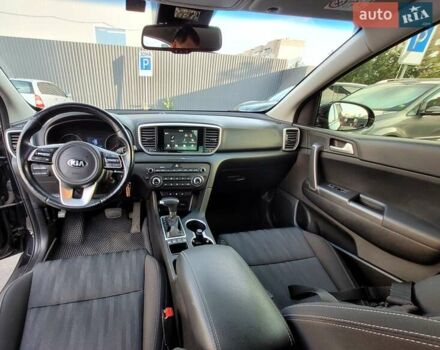 Черный Киа Sportage, объемом двигателя 1.6 л и пробегом 75 тыс. км за 21500 $, фото 4 на Automoto.ua