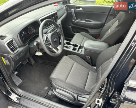 Черный Киа Sportage, объемом двигателя 2.36 л и пробегом 107 тыс. км за 18000 $, фото 8 на Automoto.ua