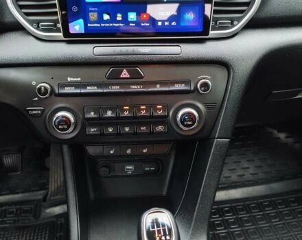 Черный Киа Sportage, объемом двигателя 1.59 л и пробегом 41 тыс. км за 18000 $, фото 23 на Automoto.ua