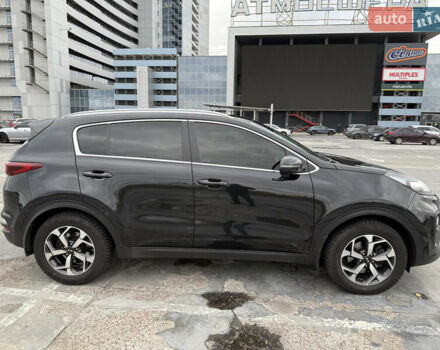 Чорний Кіа Sportage, об'ємом двигуна 1.6 л та пробігом 180 тис. км за 18500 $, фото 6 на Automoto.ua