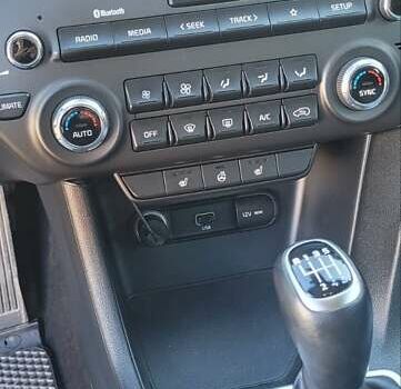 Черный Киа Sportage, объемом двигателя 1.59 л и пробегом 63 тыс. км за 18500 $, фото 8 на Automoto.ua