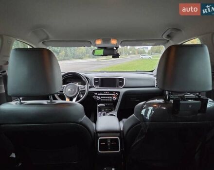 Черный Киа Sportage, объемом двигателя 2 л и пробегом 90 тыс. км за 26000 $, фото 33 на Automoto.ua